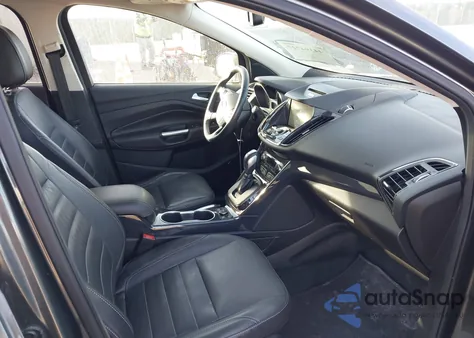 2015 Ford Escape Titanium from USA, damaged, VIN 1FMCU9J91FUC79801